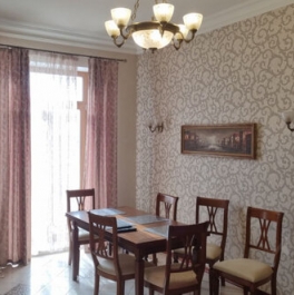 Аренда 2-комн квартиры на вторичном рынке улица Молдагуловой,  д. 5