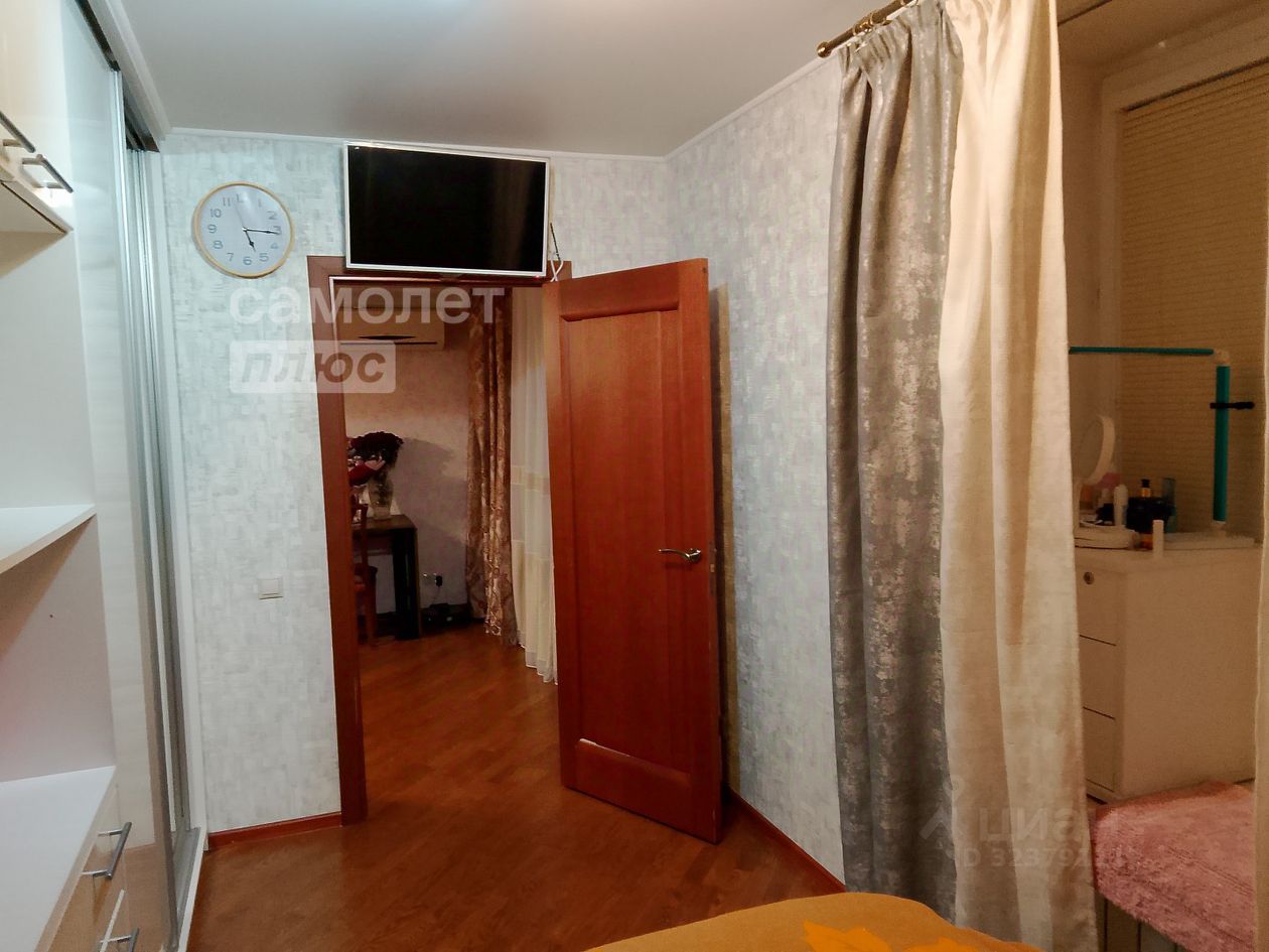 Продажа 4-комн квартиры на вторичном рынке улица Шаболовка, 30/12