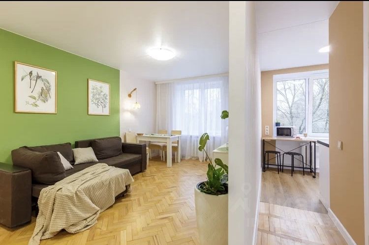 Аренда 3-комн квартиры на вторичном рынке Тихорецкий проспект, 15К1