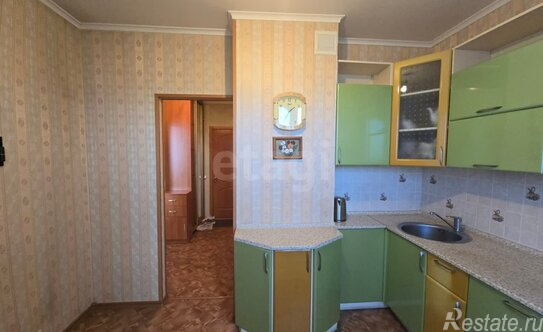 Продажа 1-комн квартиры на вторичном рынке Гурьянова ул,  д. 31