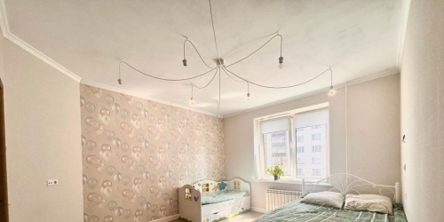 3-комн квартира Киришская улица,  д. 4