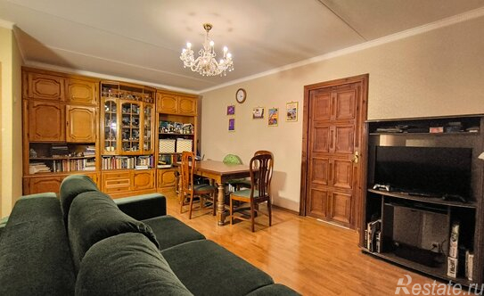 Продажа 2-комн квартиры на вторичном рынке Открытое ш,  д. 21 к13