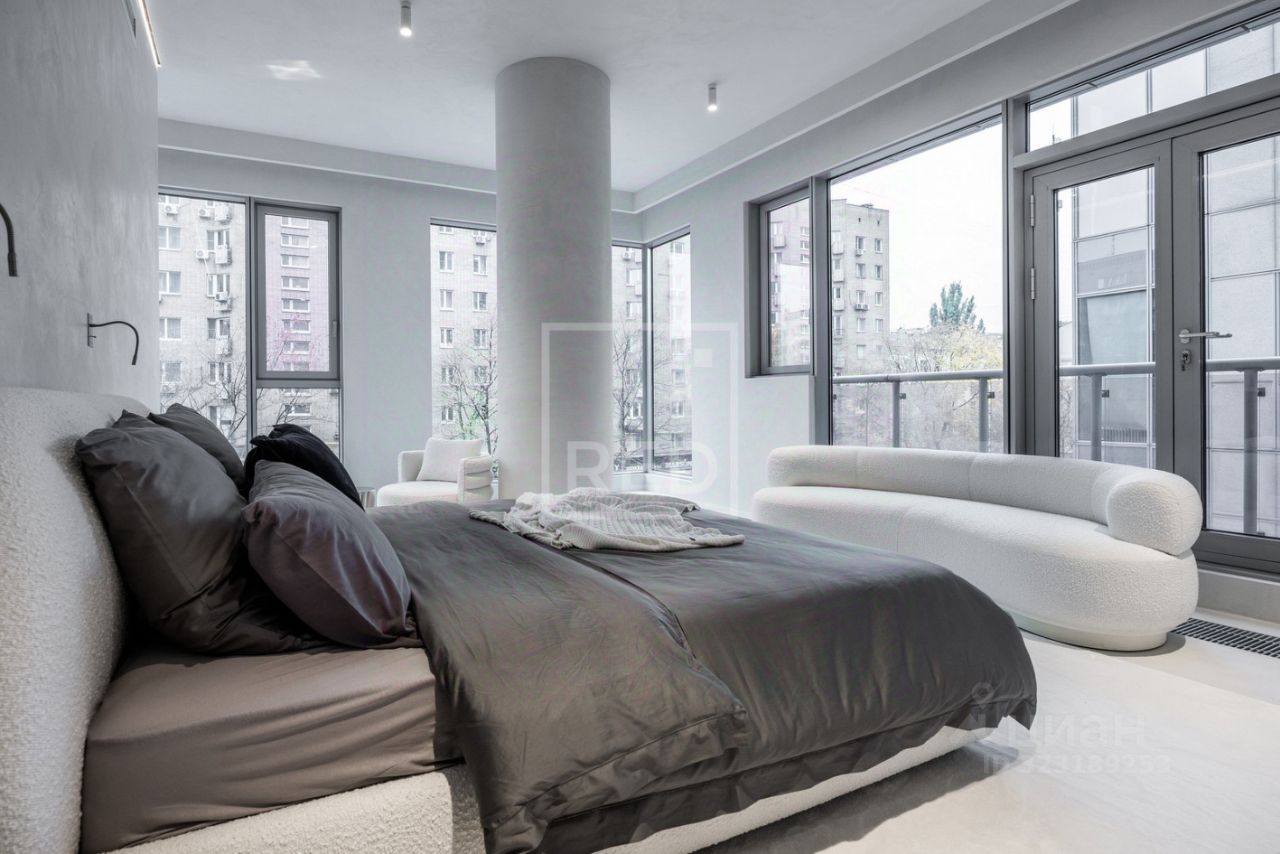 Продажа 2-комн квартиры на вторичном рынке Большая Грузинская улица, 69