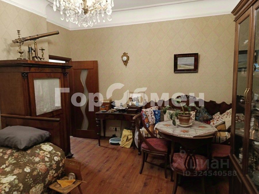 Продажа 2-комн квартиры на вторичном рынке Мариупольская улица, 4