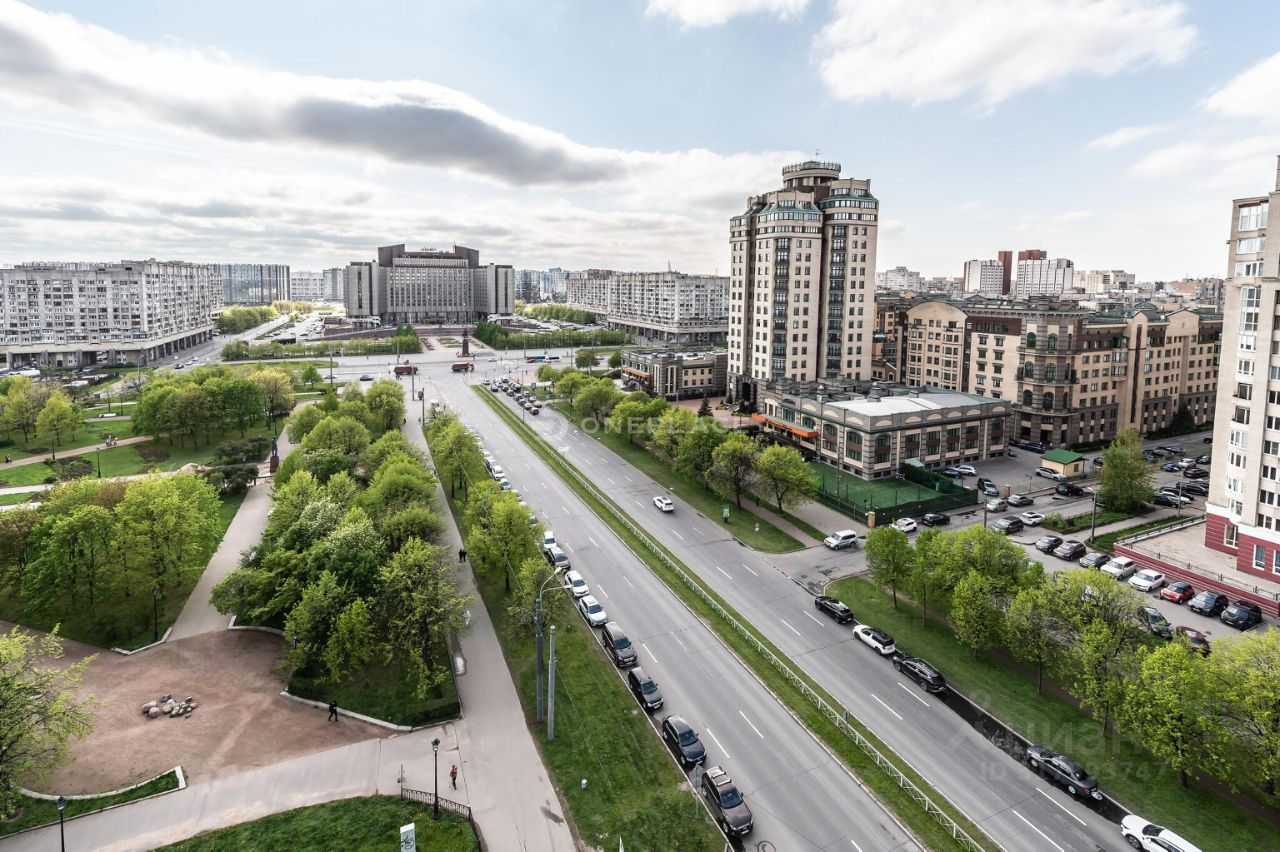 Продажа 3-комн квартиры на вторичном рынке улица Нахимова, 20