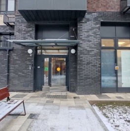 Продажа 3-комн квартиры на вторичном рынке Парковая 16-я ул,  д. 12