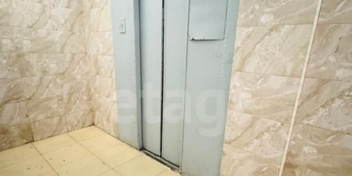 2-комн квартира Замшина улица,  д. 31