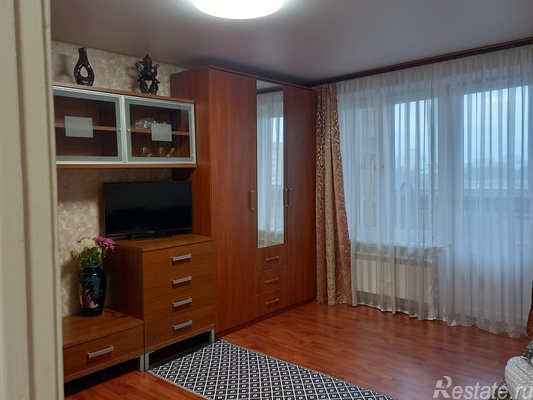 Продажа 1-комн квартиры на вторичном рынке Кутузова ул,  д. 9