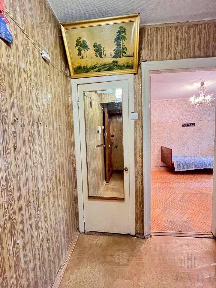 Продажа 3-комн квартиры на вторичном рынке Красное Село, Гвардейская улица, 6к2