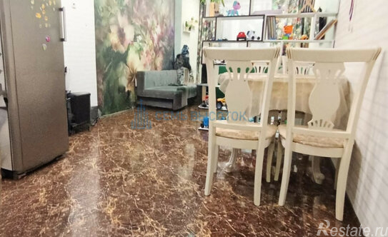 Продажа 2-комн квартиры на вторичном рынке 5-й микрорайон, Радужная улица,  д. 6 к1