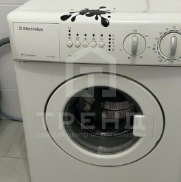 Продажа 1-комн квартиры на вторичном рынке Ветеранов пр-кт,  д. 185,  к. 2 стр 1