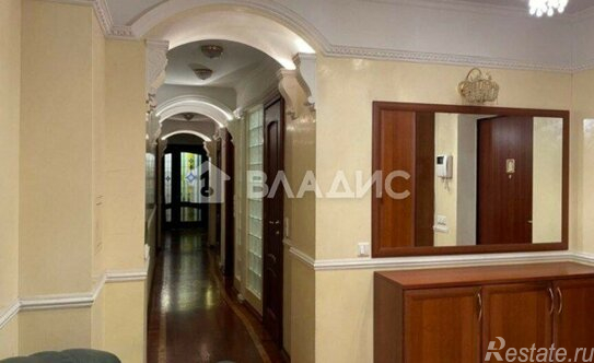 Продажа 5-комн квартиры на вторичном рынке Абрамцевская улица,  д. 2 с1