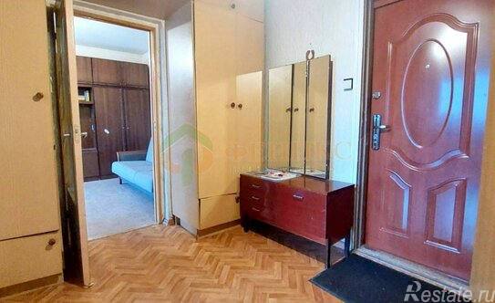 Продажа 2-комн квартиры на вторичном рынке Индустриальный пр-кт,  д. 13