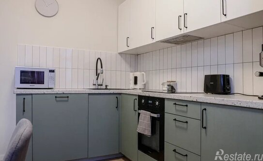 Продажа 2-комн квартиры на вторичном рынке Болотниковская улица,  д. 36 к2