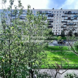 Продажа 3-комн квартиры на вторичном рынке улица Тельмана,  д. 40