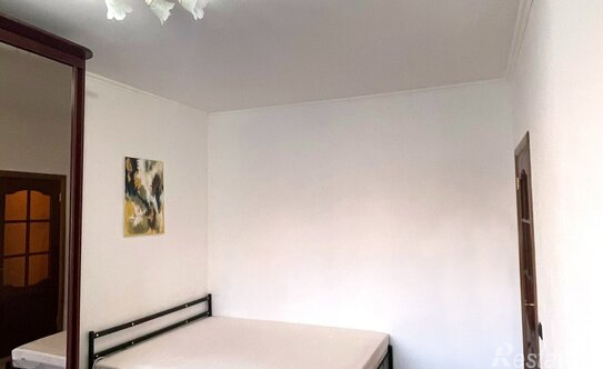 Продажа 2-комн квартиры на вторичном рынке Красная горка, Весенняя улица,  д. 16