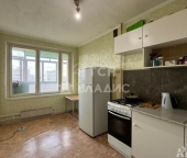 Продать Квартиры вторичка Королев г, Королева пр-кт  7Б 