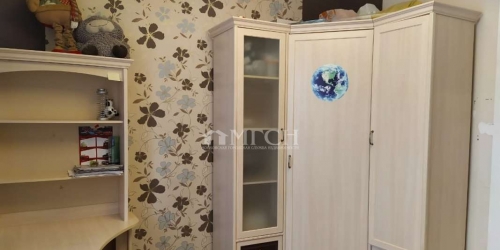 3-комн квартира рабочий посёлок Октябрьский, улица Текстильщиков, 7А