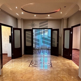 Аренда 3-комн квартиры на вторичном рынке ул Гризодубовой,  д. 2