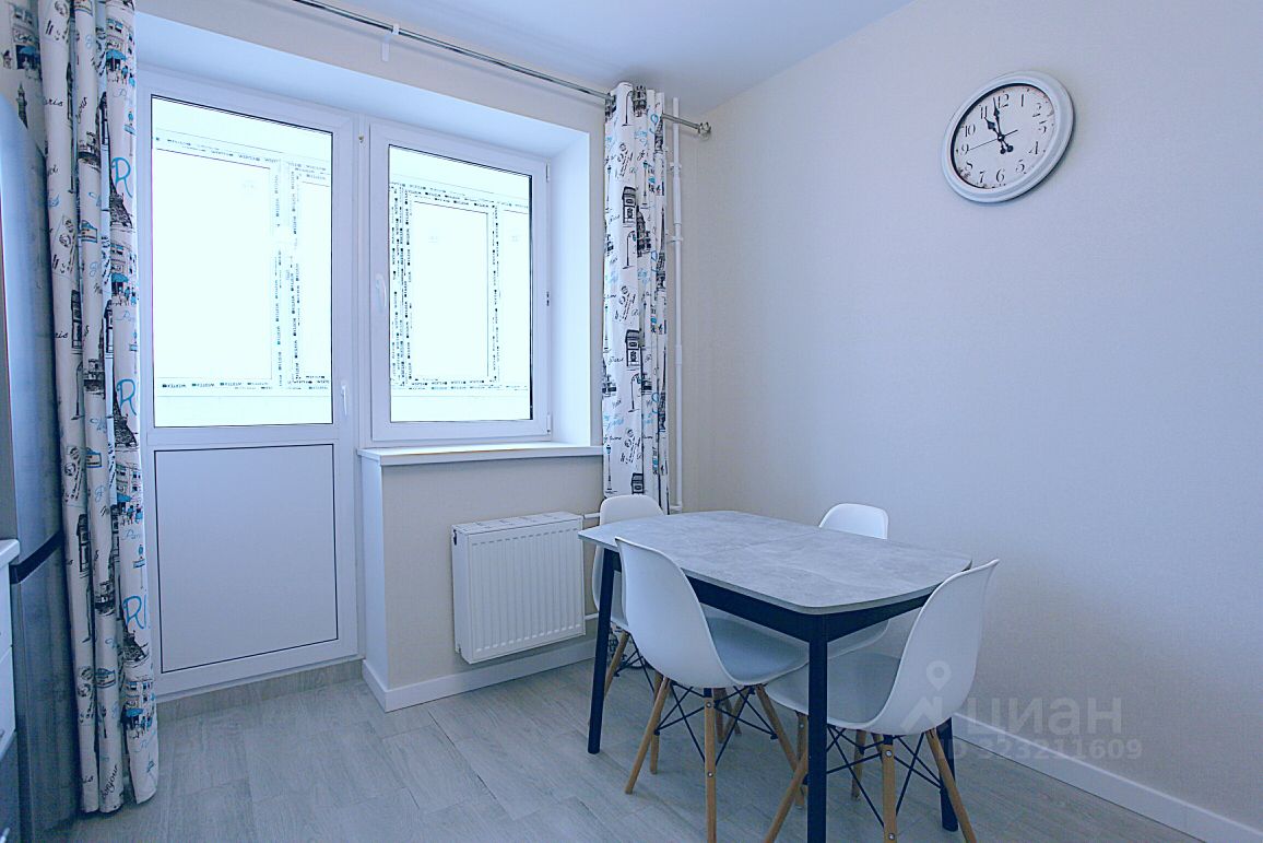 Аренда 1-комн квартиры на вторичном рынке Железнодорожный мкр, Балашиха, улица Андрея Белого,  д. 1