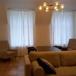 Продажа 4-комн квартиры на вторичном рынке Лахтинская улица,  д. 25Б