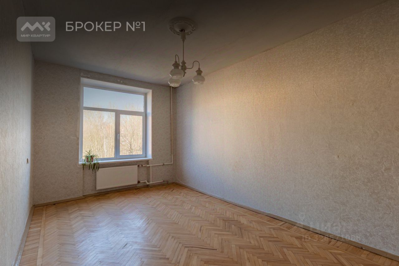 Продажа 3-комн квартиры на вторичном рынке Наличная улица, 31