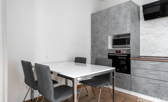 Продажа 1-комн квартиры на вторичном рынке Кондратьевский пр-кт,  д. 68 к4