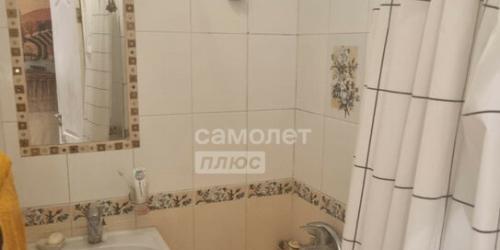 3-комн квартира Мытная ул,  д. 25