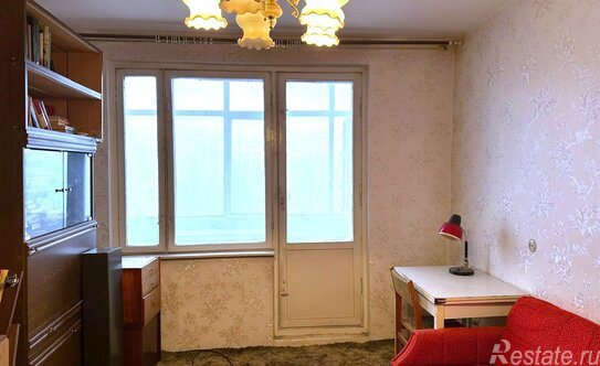 Продажа 2-комн квартиры на вторичном рынке Ясеневая ул,  д. 34