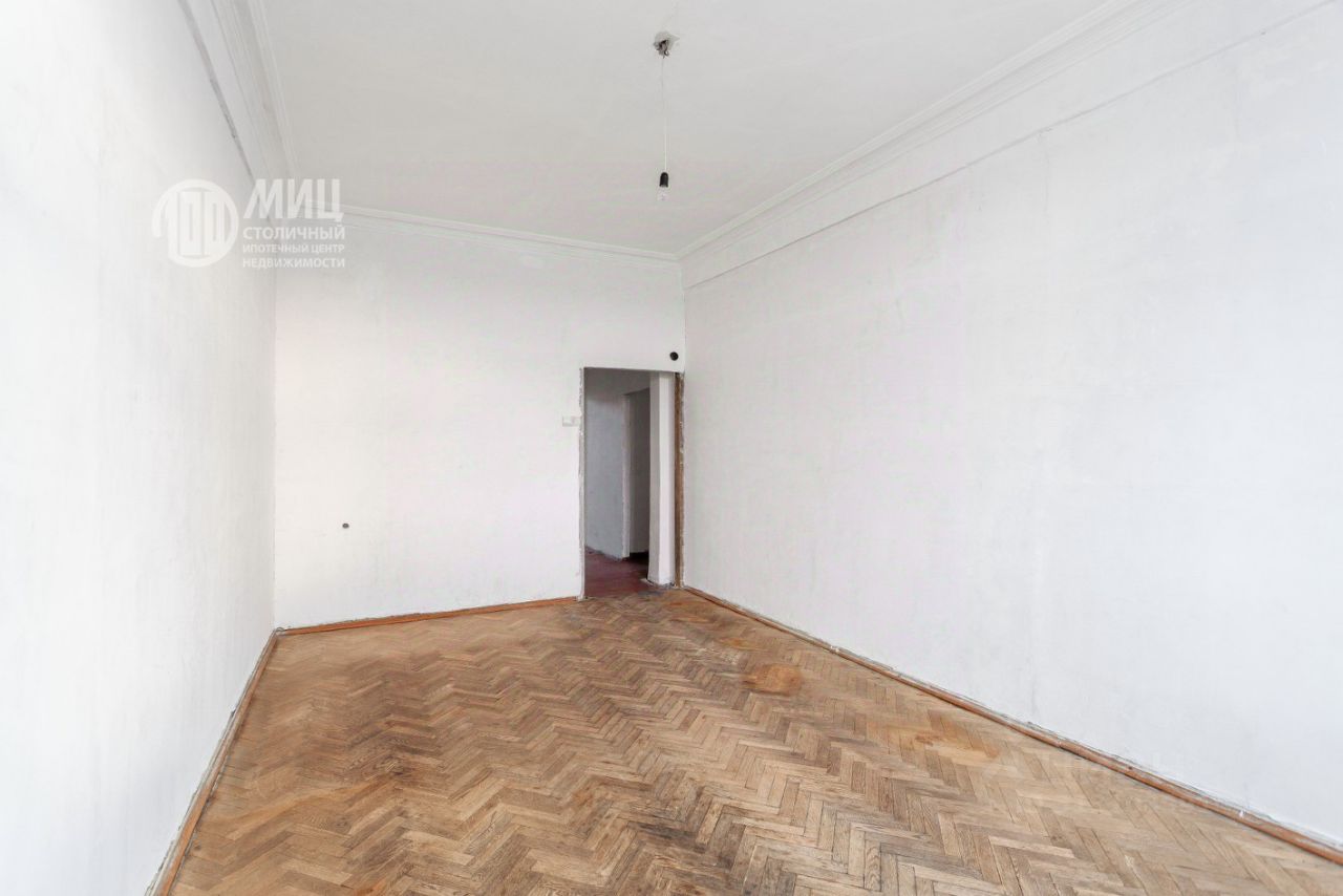 Продажа 2-комн квартиры на вторичном рынке улица Большая Полянка, 1/3