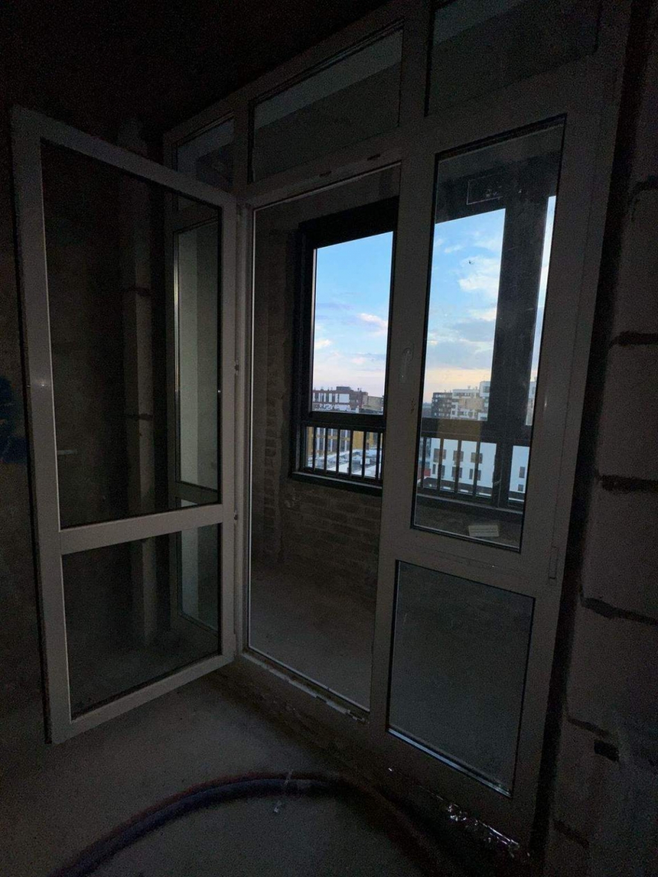 Продажа студии Лобановский Лес улица,  д. 11