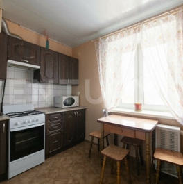Продажа 2-комн квартиры на вторичном рынке Петергоф г, Гостилицкое ш,  д. 7 к1