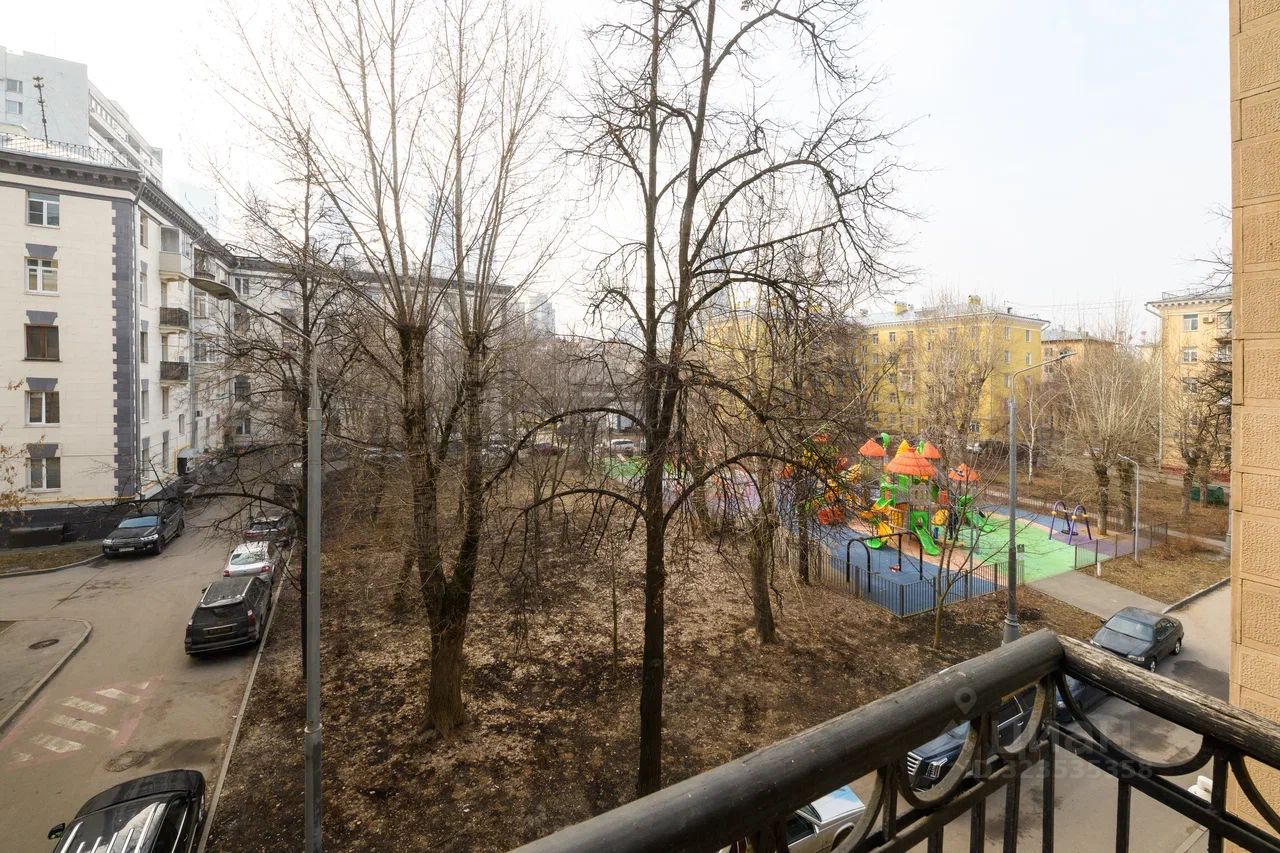 Продажа 2-комн квартиры на вторичном рынке улица Литвина-Седого, 7А