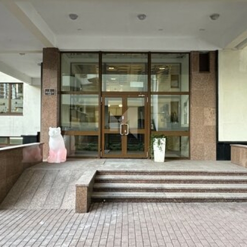 4-комн квартира ул Архитектора Власова,  д. 6