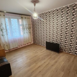 Продажа 3-комн квартиры на вторичном рынке Солнечногорск, Родниковая улица,  д. 5