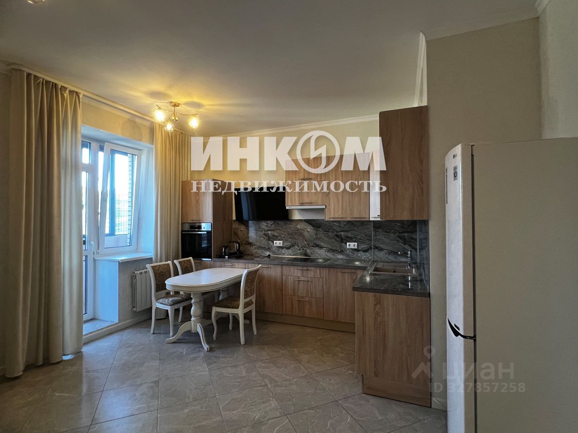 Продажа 2-комн квартиры на вторичном рынке Одинцово, бульвар Маршала Крылова, 25а