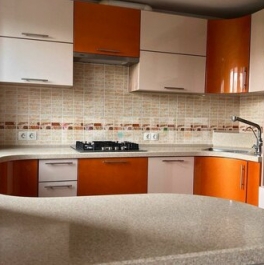 Продажа 2-комн квартиры на вторичном рынке ул Сантьяго-де-Куба,  д. 10,  к. 1