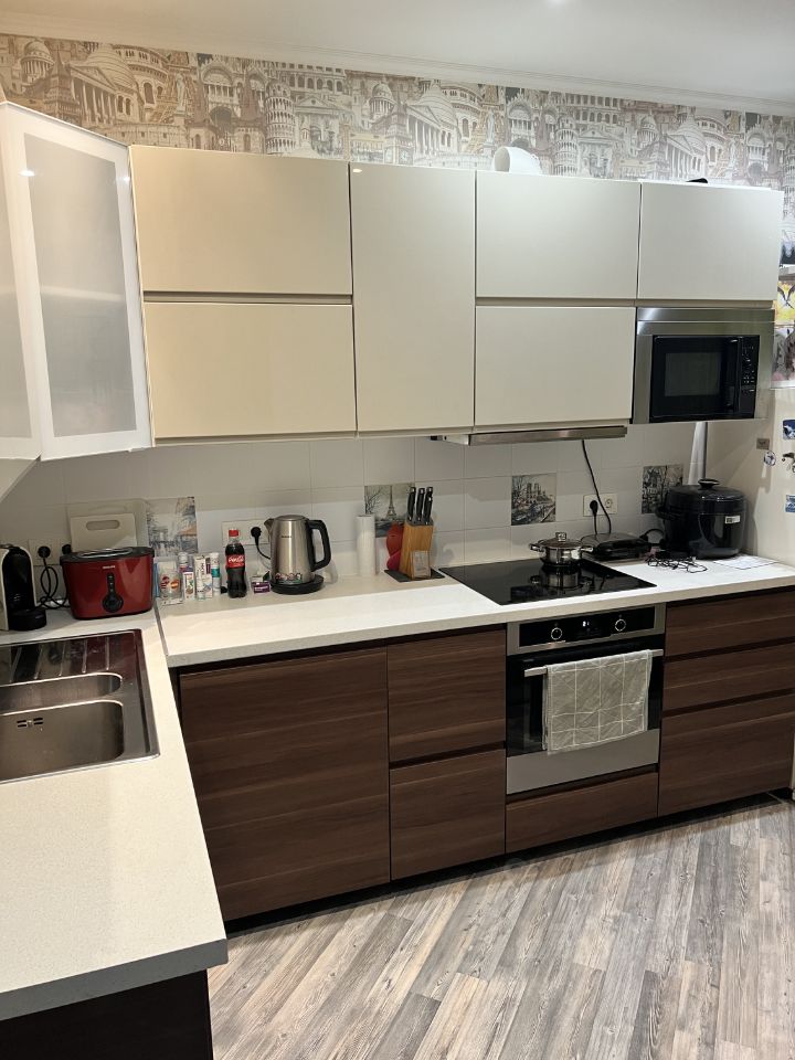 Продажа 2-комн квартиры на вторичном рынке Красногорск, улица Вилора Трифонова, 1