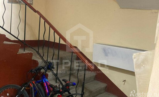 Продажа 3-комн квартиры на вторичном рынке улица Декабристов,  д. 33