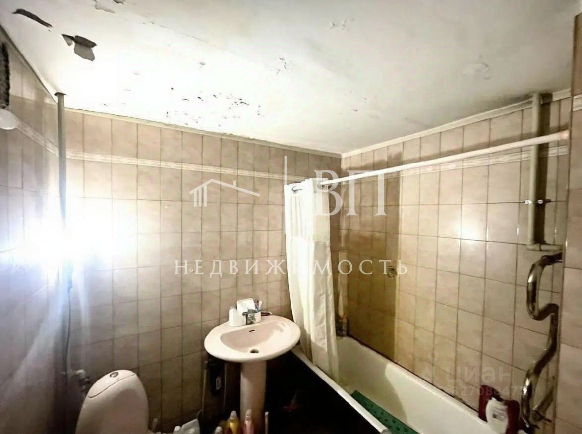 Продажа 3-комн квартиры на вторичном рынке проспект Тореза, 36К2
