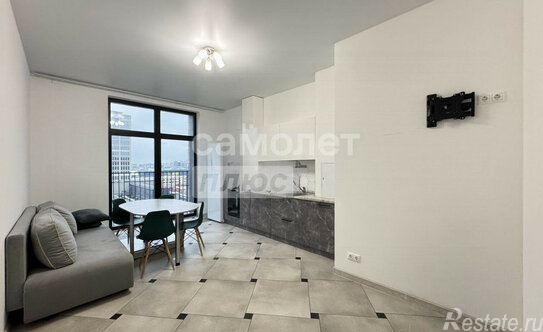 Продажа 2-комн квартиры на вторичном рынке Новолучанская улица,  д. 5