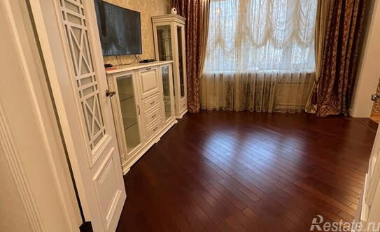 Продажа 3-комн квартиры на вторичном рынке Ленинский пр-кт,  д. 82/2