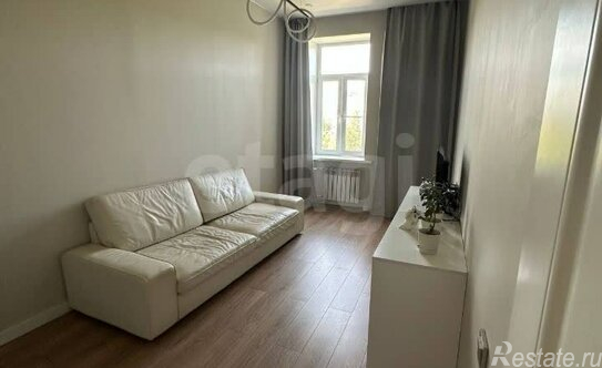 Продажа 2-комн квартиры на вторичном рынке Московский пр-кт,  д. 184