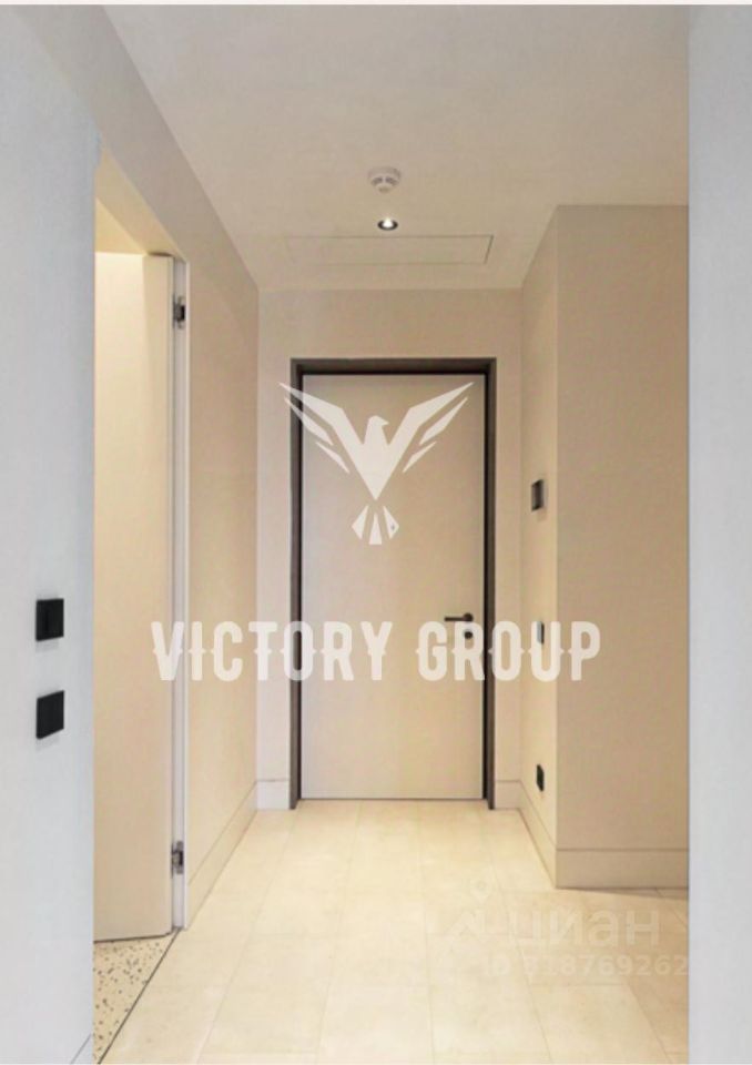 Продажа 3-комн квартиры на вторичном рынке Поклонная улица, 9