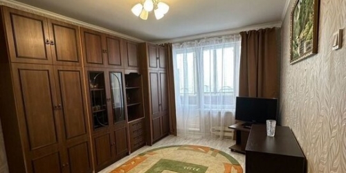 2-комн квартира ул Героев Панфиловцев,  д. 8,  к. 1 стр 2