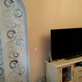 Продажа 3-комн квартиры на вторичном рынке Трамвайный пр-кт