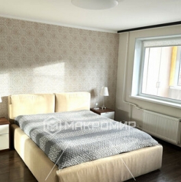 Продажа 2-комн квартиры на вторичном рынке Комендантский пр-кт,  д. 34 к3