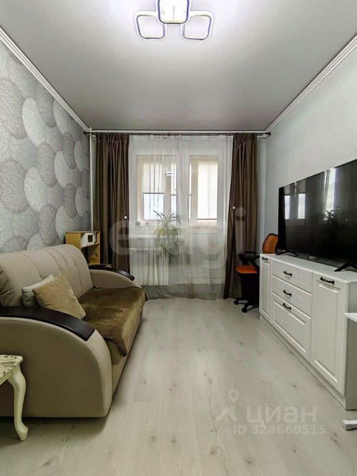 Продажа 2-комн квартиры на вторичном рынке Зеленоградская улица, 3