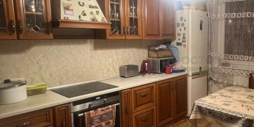 4-комн квартира Изюмская улица, 22