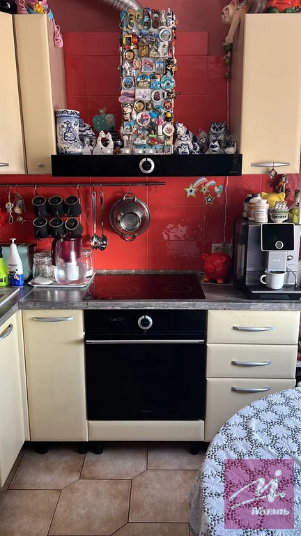 Продажа 1-комн квартиры на вторичном рынке ВНИИССОК, Берёзовая улица,  д. 11